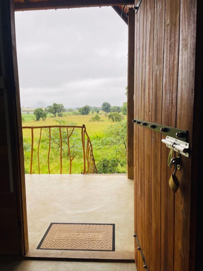 Rock Shade Chalet- Sigiriya Exterior foto
